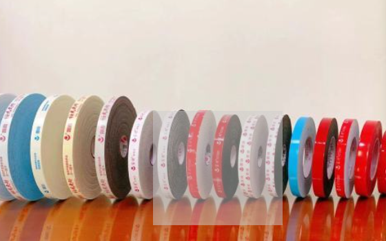 Double Sided Tape ကို ဖယ်ရှားတဲ့အခါ ဘယ်လိုသတိထားရမလဲ။